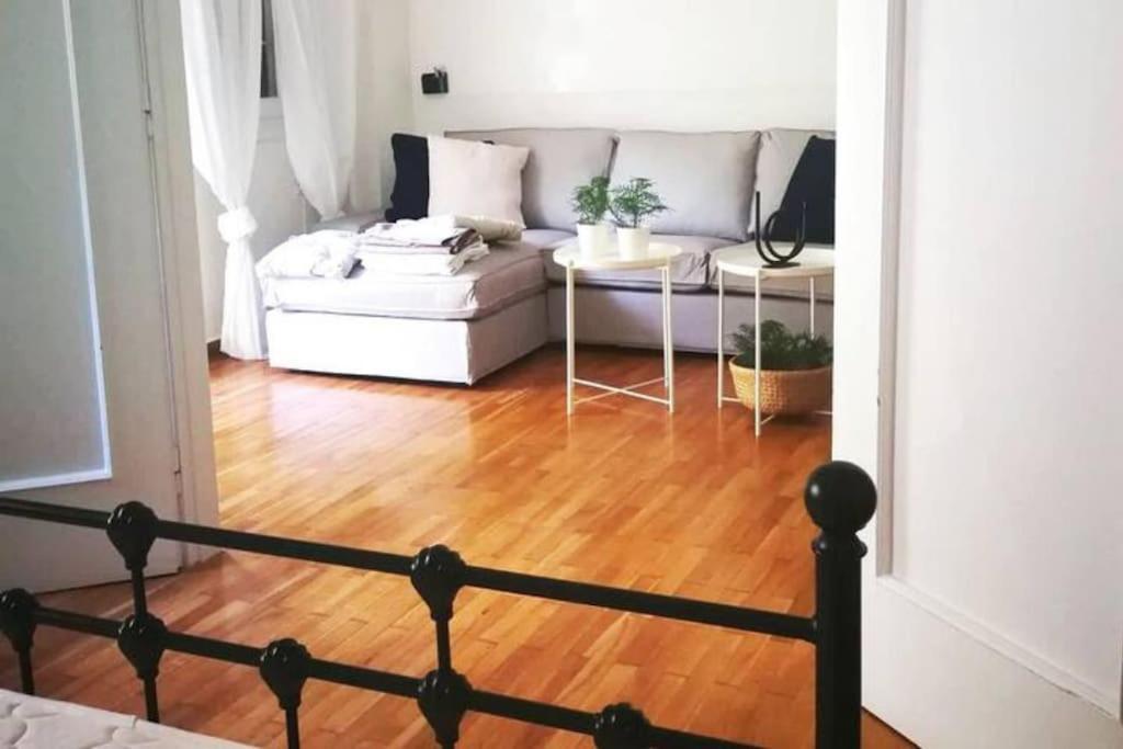 Apartment With Private Patio Athens Luaran gambar